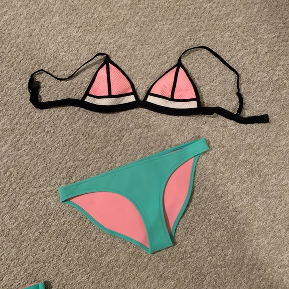 Triangl bathing suit - Picture 2 of 2